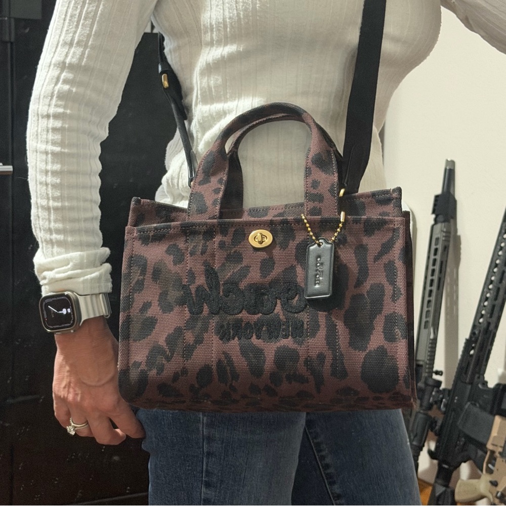 COACH Cargo Tote 26 - Picture 3 of 11